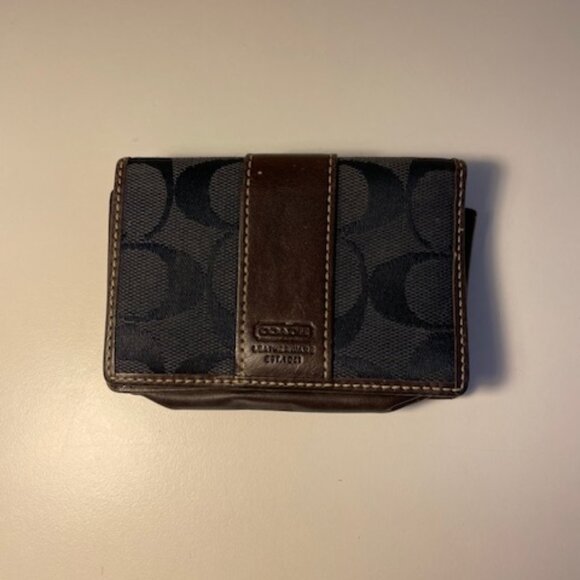 Coach Handbags - Coach Navy & Brown Leather Card wallet